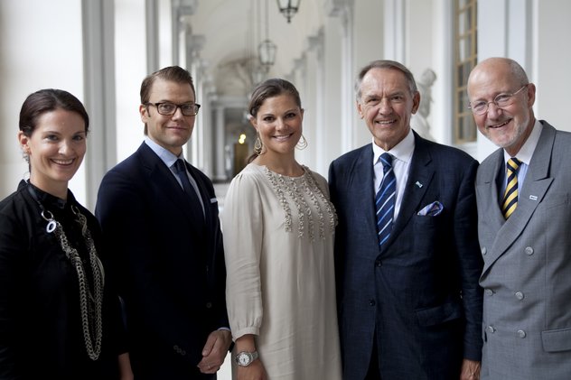Jan Eliasson with the Swedish crown prince and princess, as well as Cecilia Chatterjee-Martinsen and Per Stenbeck from WaterAid Sweden