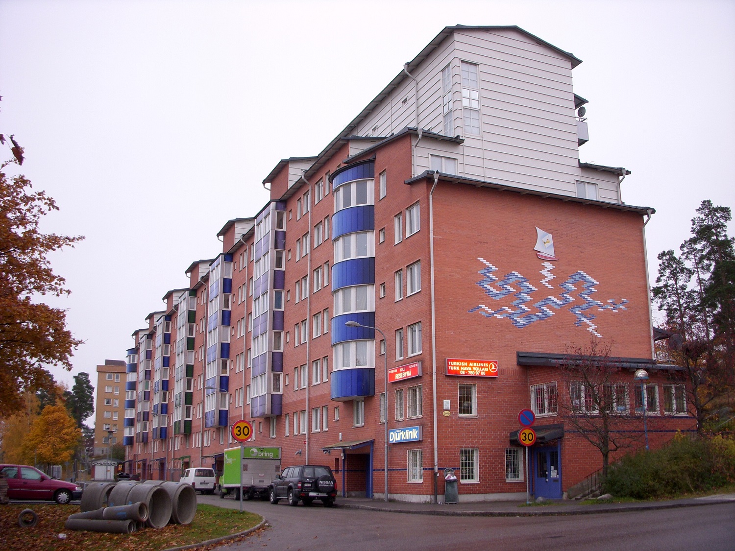 Housing block with red bricks.